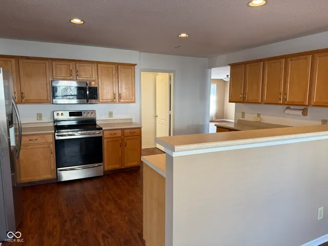 $424,999 | 10414 Bicknell Circle, Fishers, IN 46038