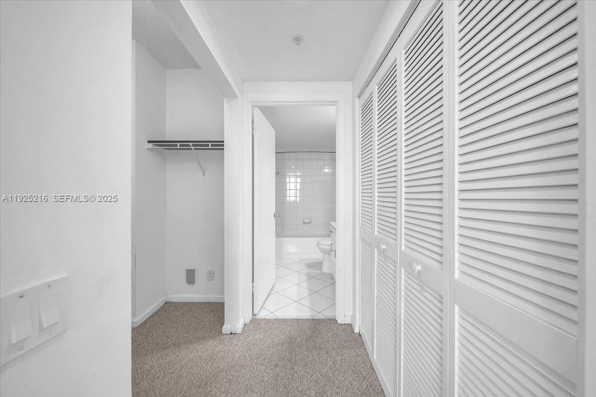 701 Brickell Key Boulevard, Unit 1911 Miami, FL 33131 - Photo 22 of 39 a view of a bathroom