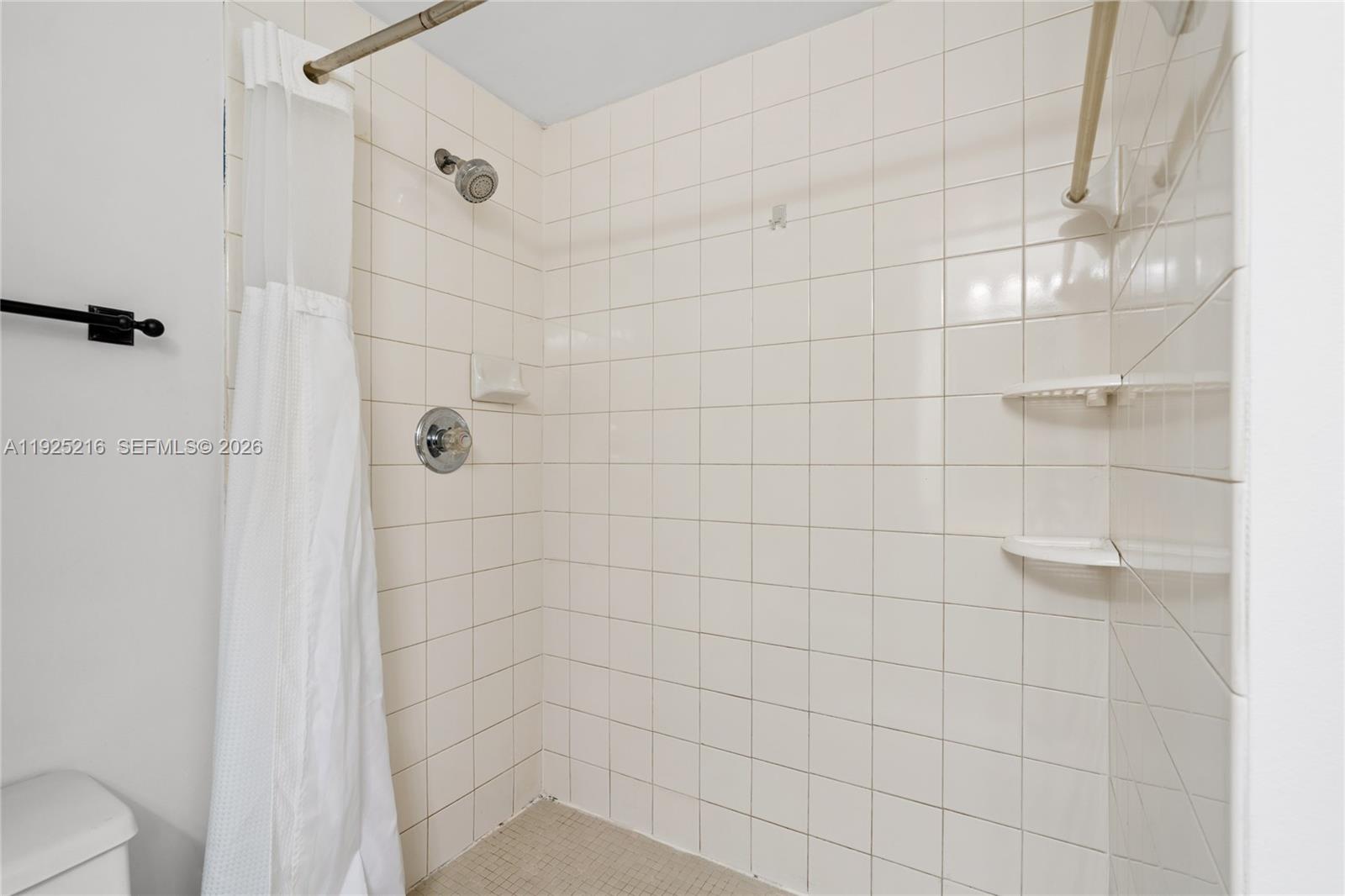 701 Brickell Key Boulevard, Unit 1911 Miami, FL 33131 - Photo 45 of 75