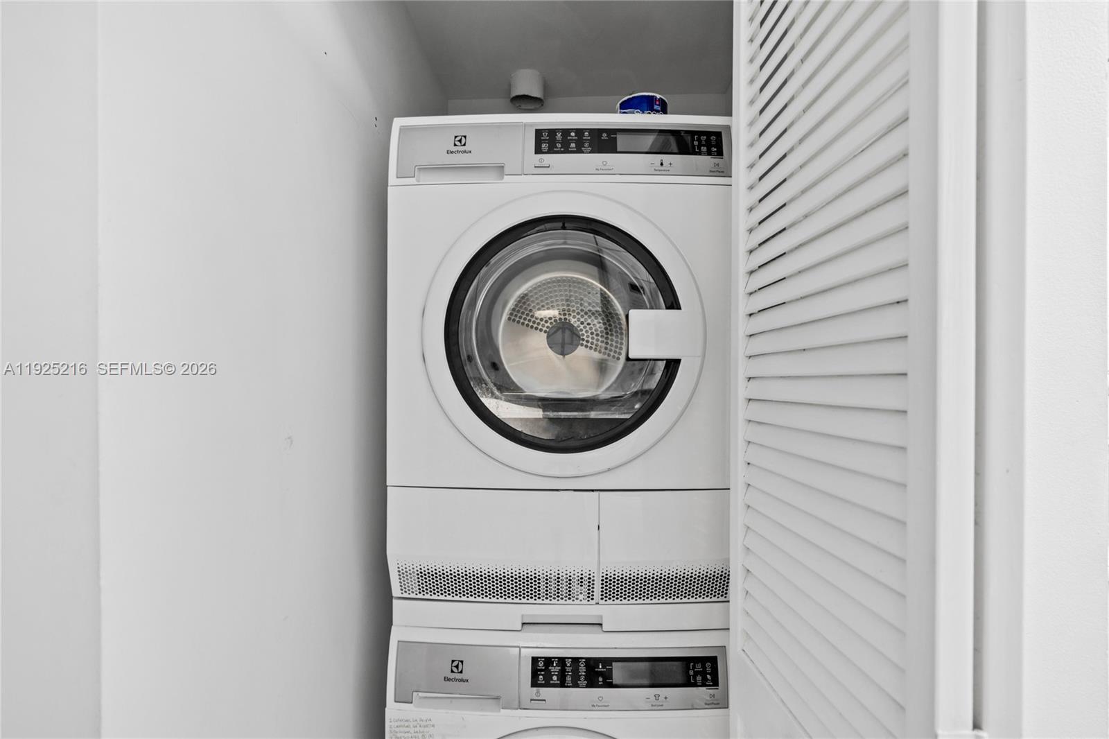 701 Brickell Key Boulevard, Unit 1911 Miami, FL 33131 - Photo 67 of 75