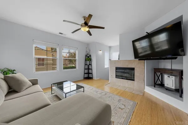 $589,900 | 809 Caminito Francisco, Unit 1, Chula Vista, CA 91913