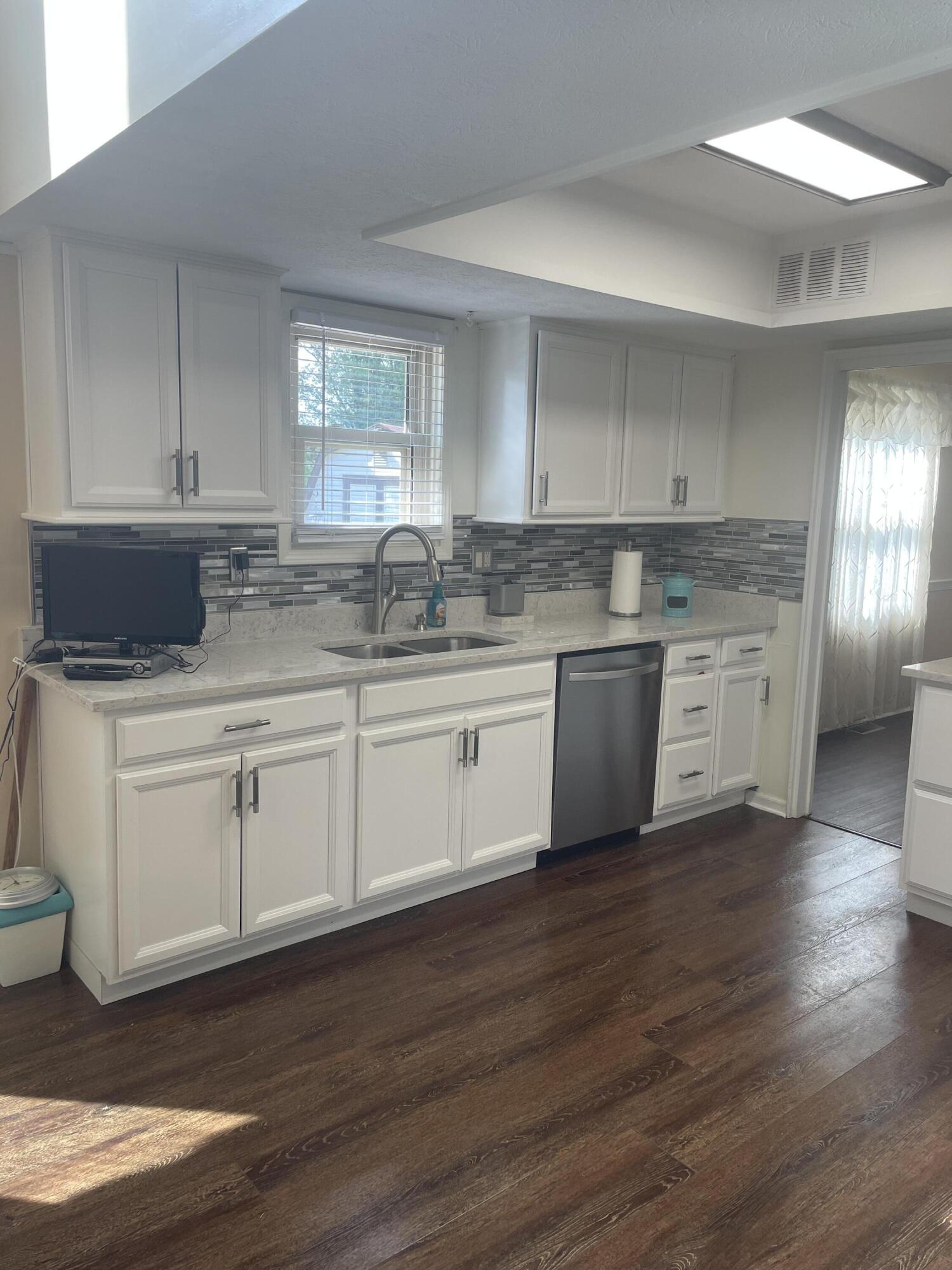 3033 East Linmuth Drive Springfield, OH 45503 - Photo 13 of 21