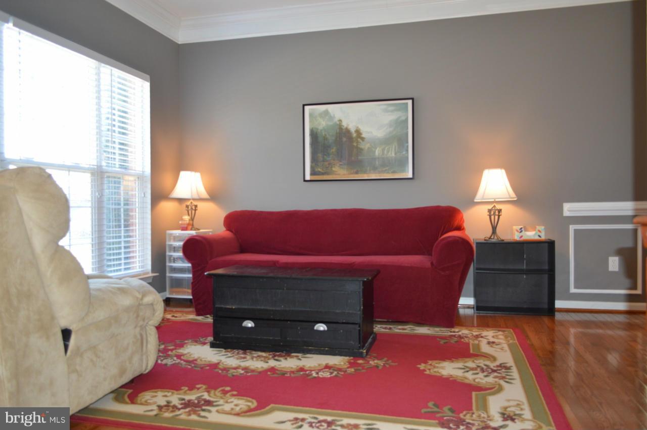 828 Fox Den Road Culpeper, VA 22701 - Photo 7 of 30 Living Room
