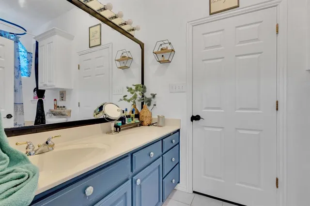 $900,000 | 7400 County Road 305, Grandview, TX 76050