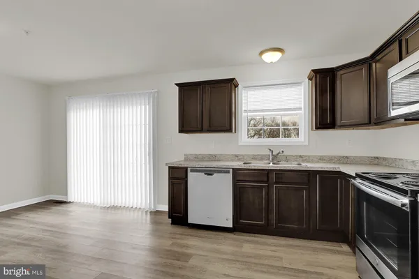 $2,120 | 51 Overlook Dr., Unit J, Hanover, PA 17331