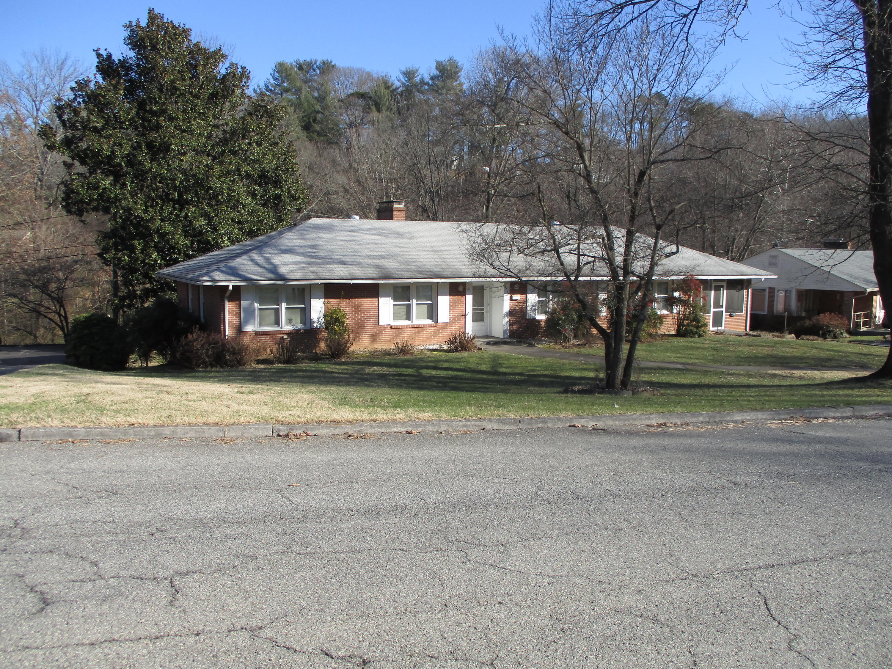 3590 Hartland Road Southwest Roanoke, VA 24015 - Photo 1 of 14 Front of Home