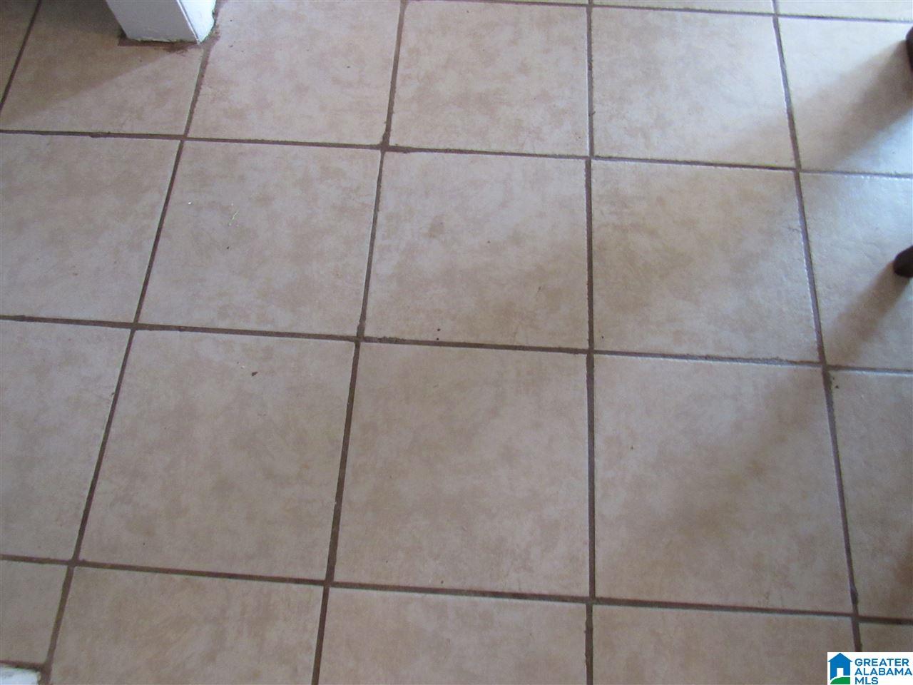 1208 Pointer Drive Southwest Jacksonville, AL 36265 - Photo 15 of 48