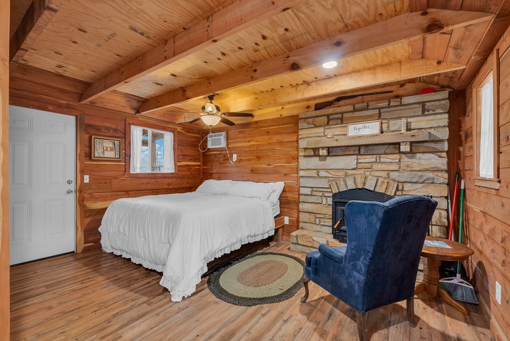 579 Blue Springs Road Sparta, TN 38583 - Photo 13 of 31