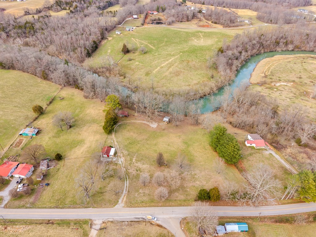 579 Blue Springs Road Sparta, TN 38583 - Photo 28 of 31