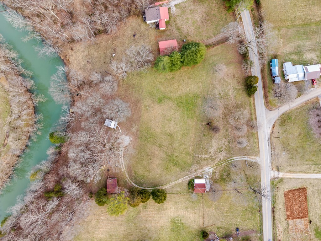 579 Blue Springs Road Sparta, TN 38583 - Photo 30 of 31