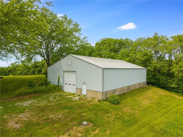 $1,475,000 | 13220 Highway 45, Parkville, MO 64152