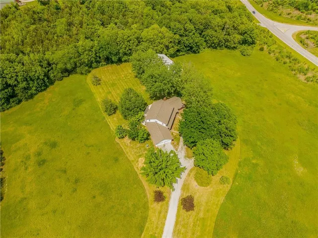 $1,475,000 | 13220 Highway 45, Parkville, MO 64152