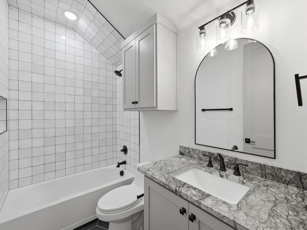 313 Dylan Way Midlothian, TX 76065 - Photo 31 of 40