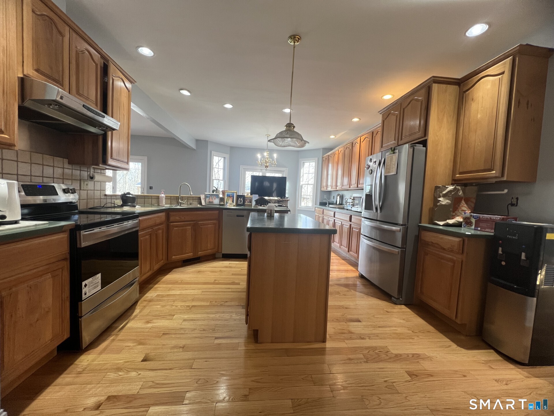 7 Old Town Road Seymour, CT 06483 - Photo 3 of 35