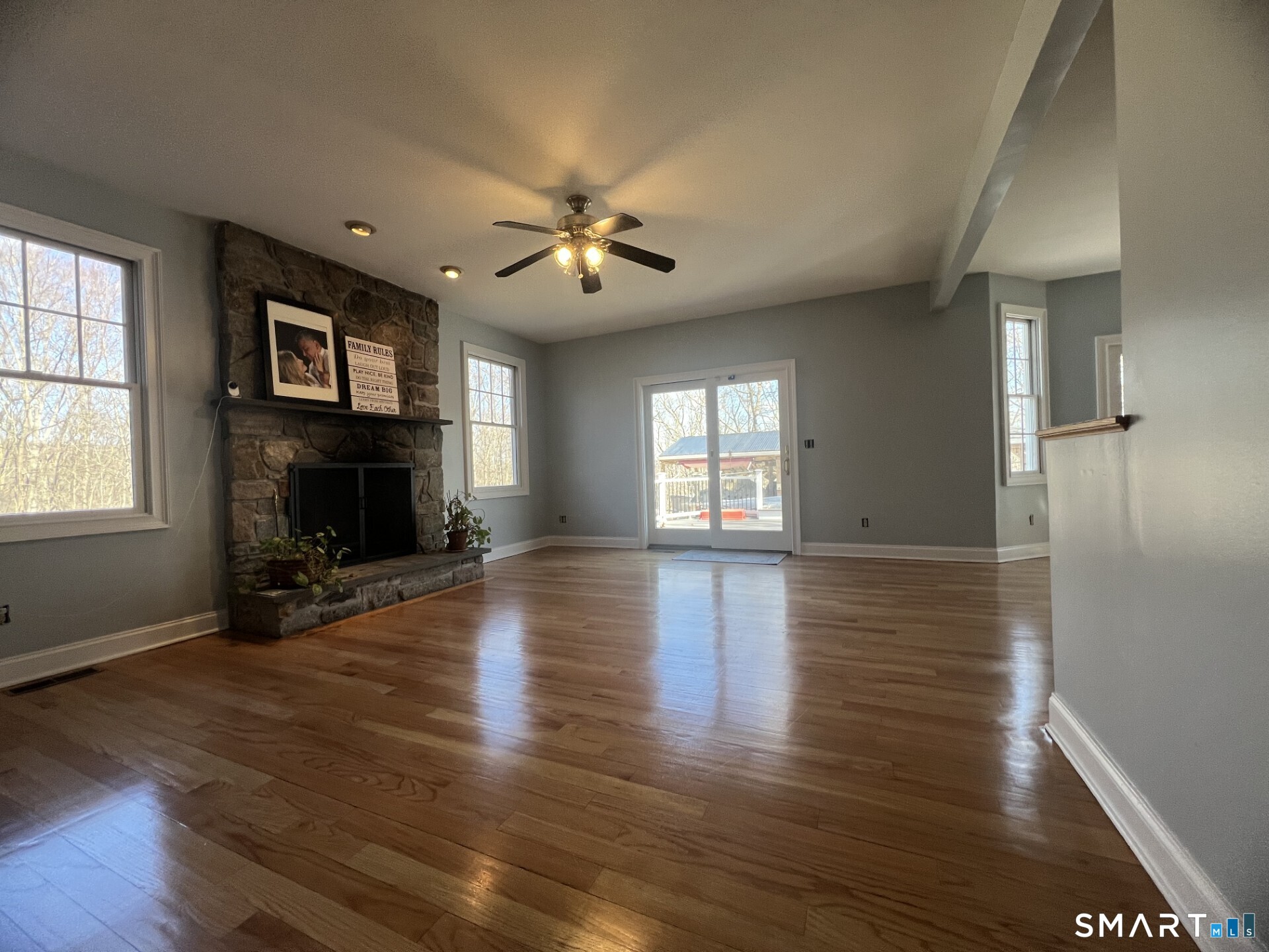 7 Old Town Road Seymour, CT 06483 - Photo 5 of 35