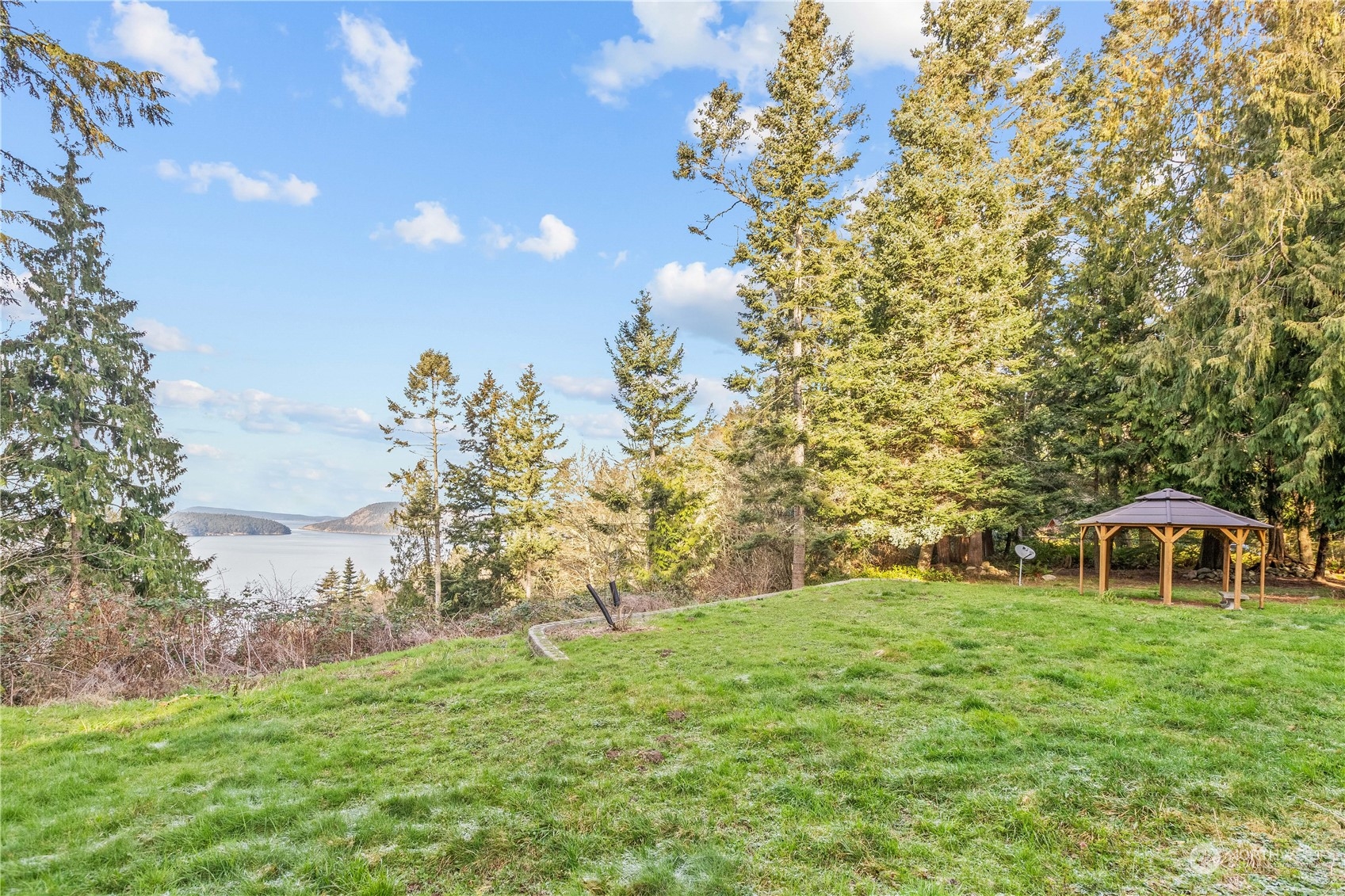 4140 Edith Point Road Anacortes, WA 98221 - Photo 32 of 38