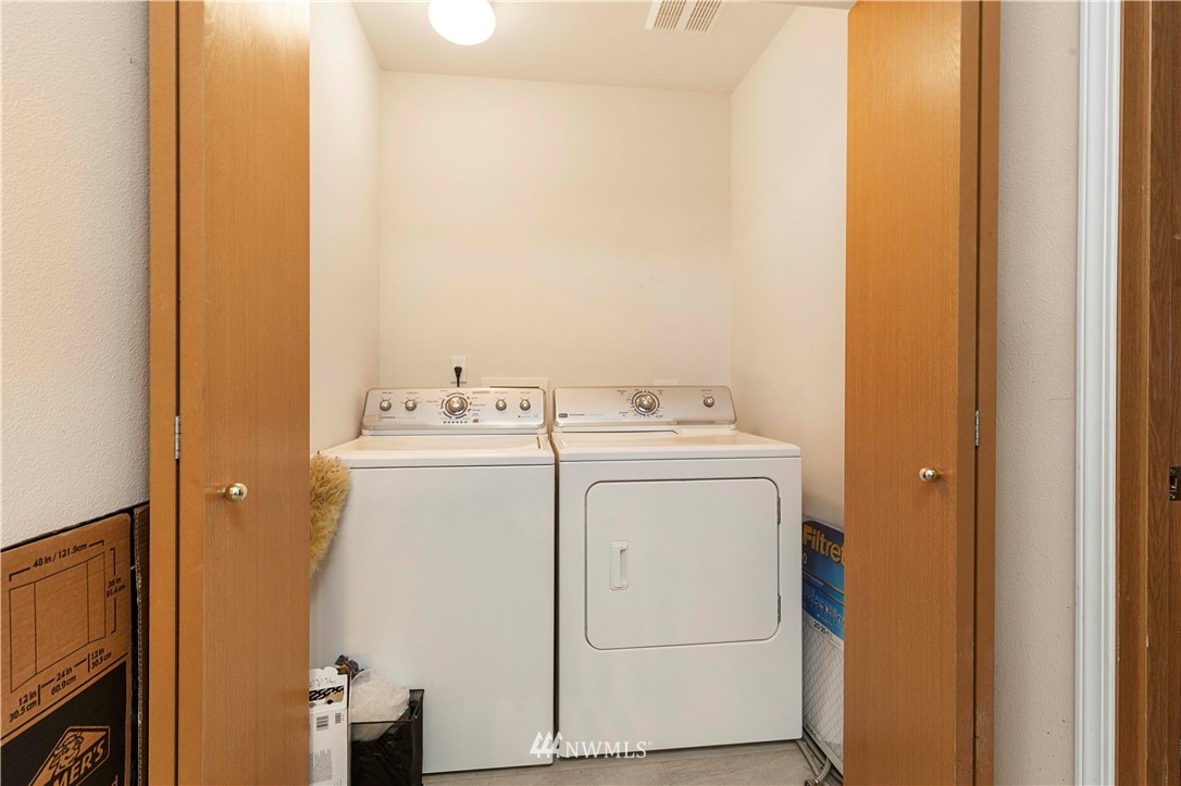 338 Index Avenue Southeast Renton, WA 98056 - Photo 19 of 27 Gallery Image 19