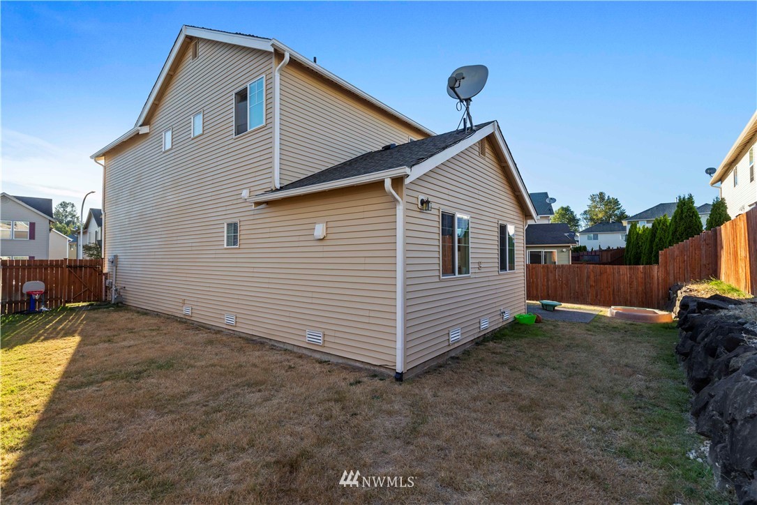 338 Index Avenue Southeast Renton, WA 98056 - Photo 26 of 27 Gallery Image 26