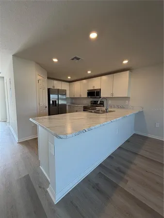 $1,950 | 211 Turtle Bay Avenue, Winter Haven, FL 33881