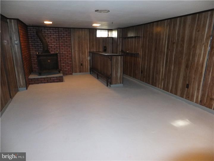 16 Broadale Road Doylestown, PA 18901 - Photo 16 of 22 Gallery Image 16