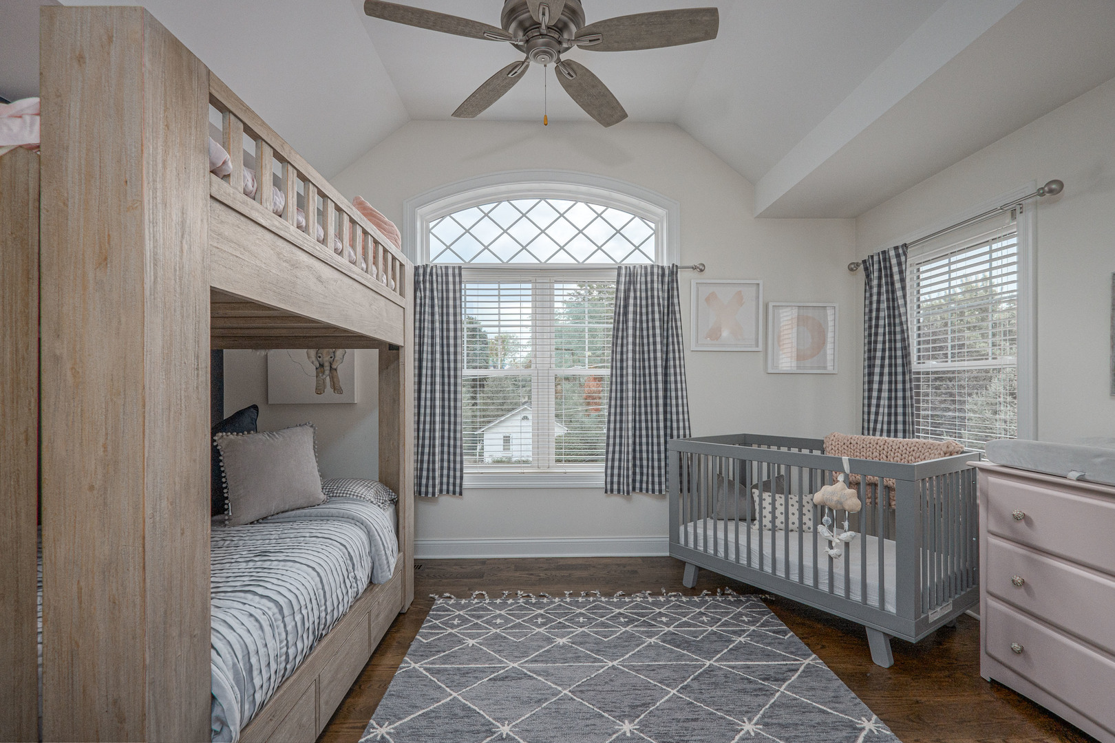 610 Prairie Avenue Glen Ellyn, IL 60137 - Photo 27 of 39 Gallery Image 27