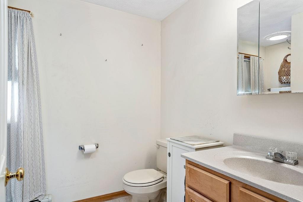 16 Ellery Road Waltham, MA 02453 - Photo 27 of 32 Gallery Image 27