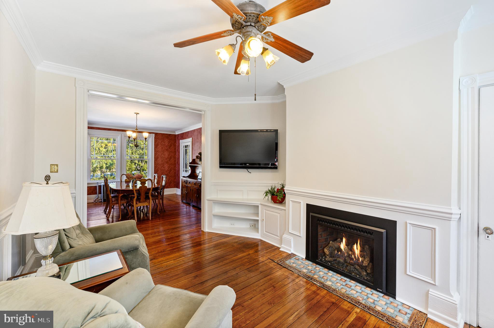 234 Keller Road Berwyn, PA 19312 - Photo 18 of 49 Open To Family Room/Gas FP
