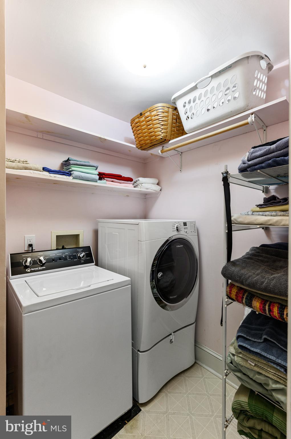 234 Keller Road Berwyn, PA 19312 - Photo 42 of 49 2nd floor laundry room