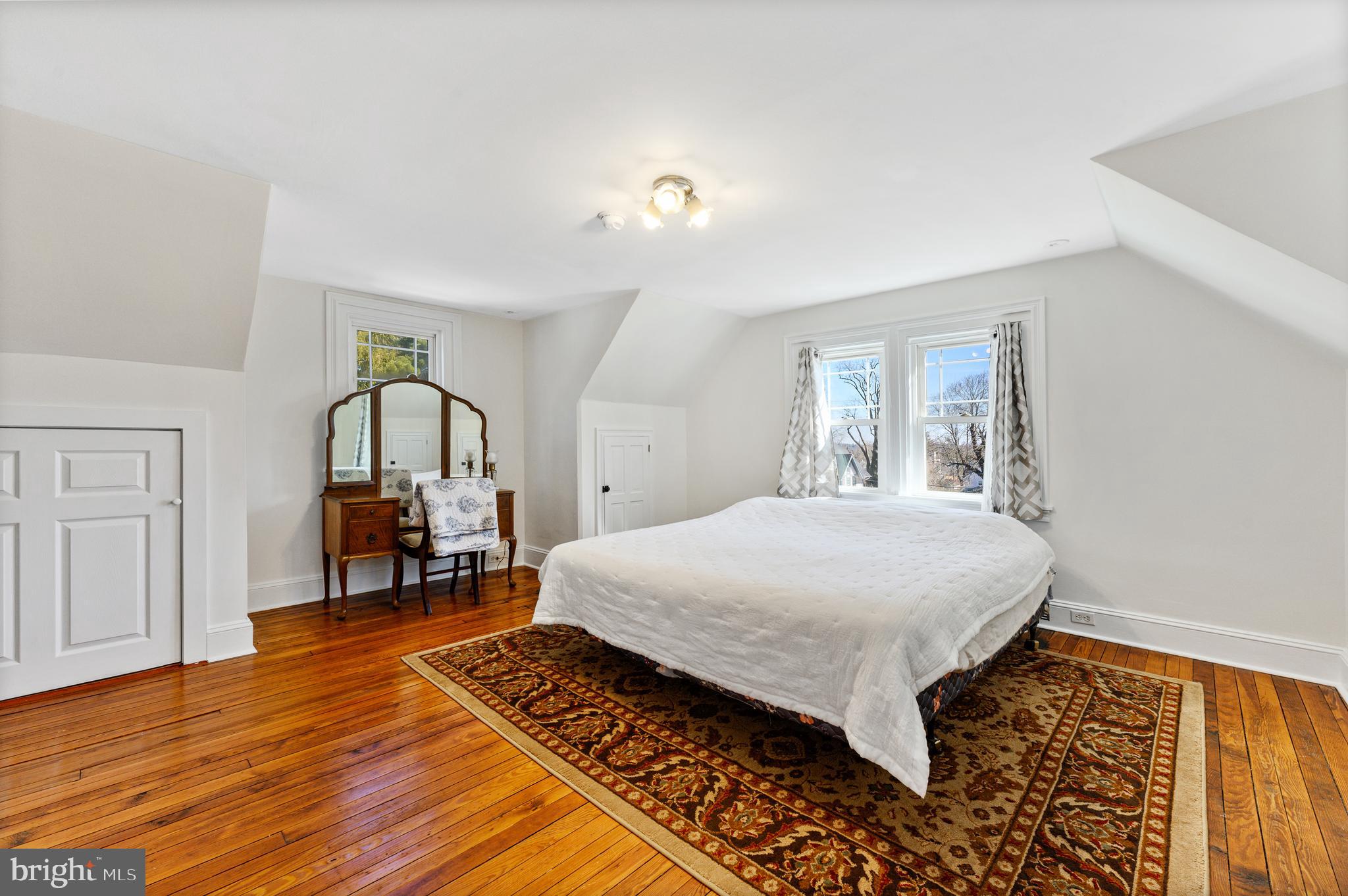 234 Keller Road Berwyn, PA 19312 - Photo 48 of 49 3rd floor bedroom