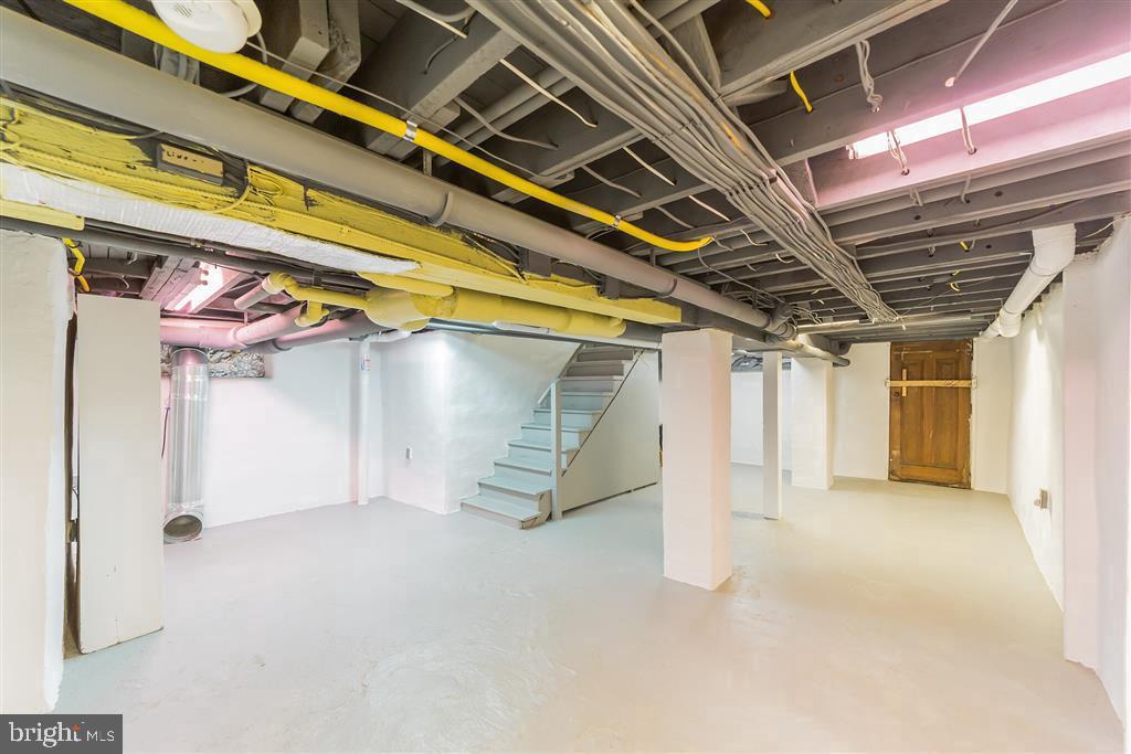 234 Keller Road Berwyn, PA 19312 - Photo 49 of 49 Basement-dry, spotless, workshop/office area