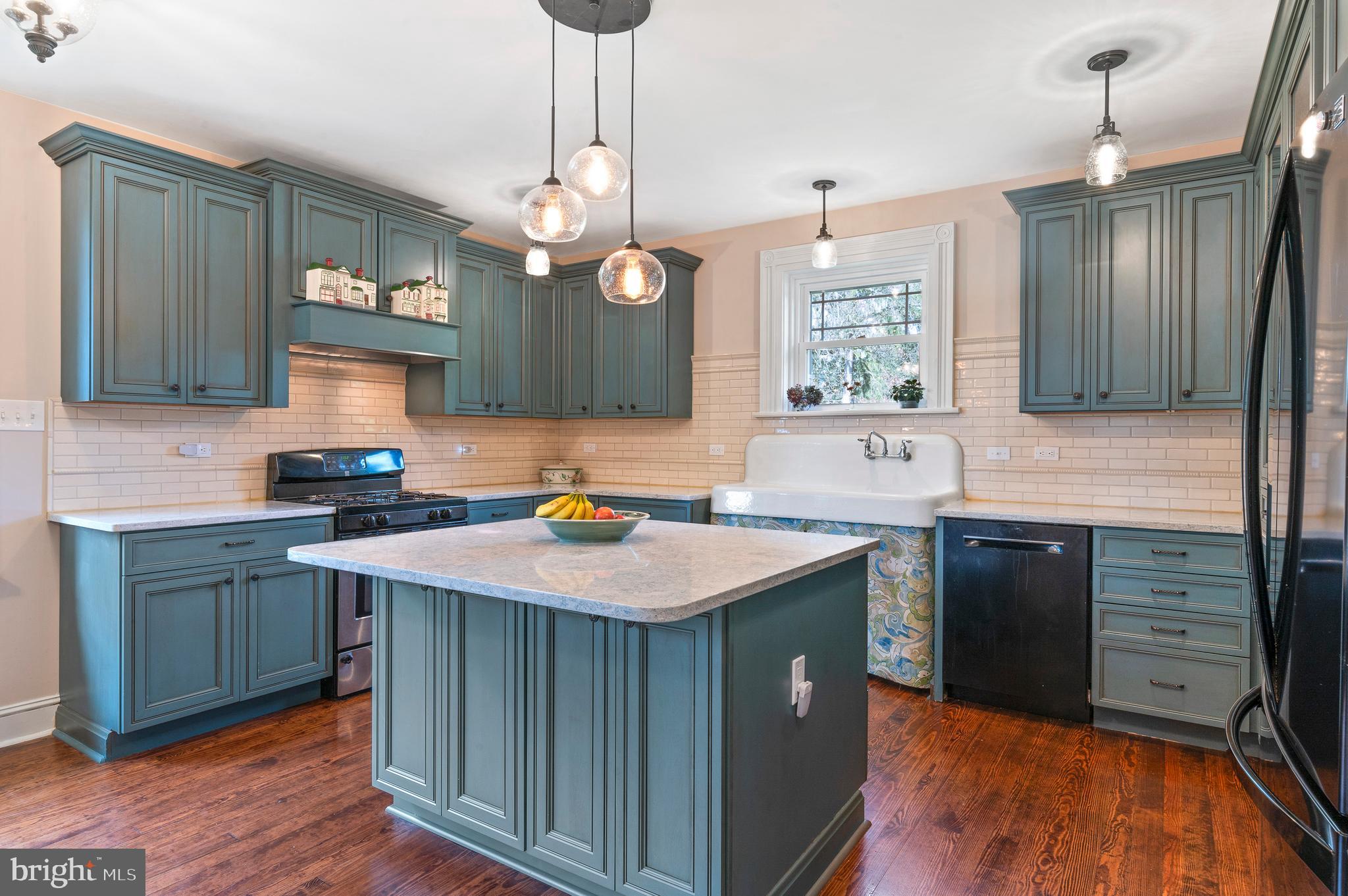234 Keller Road Berwyn, PA 19312 - Photo 9 of 49 2017-Renovated Kitchen