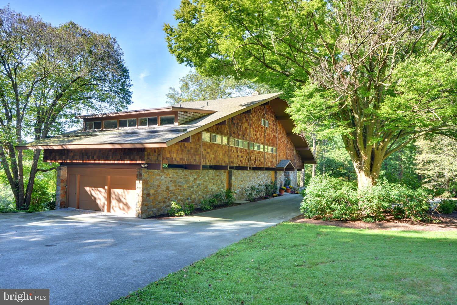 341 Indiantown Road Glenmoore, PA 19343 - Photo 3 of 56 Gallery Image 3