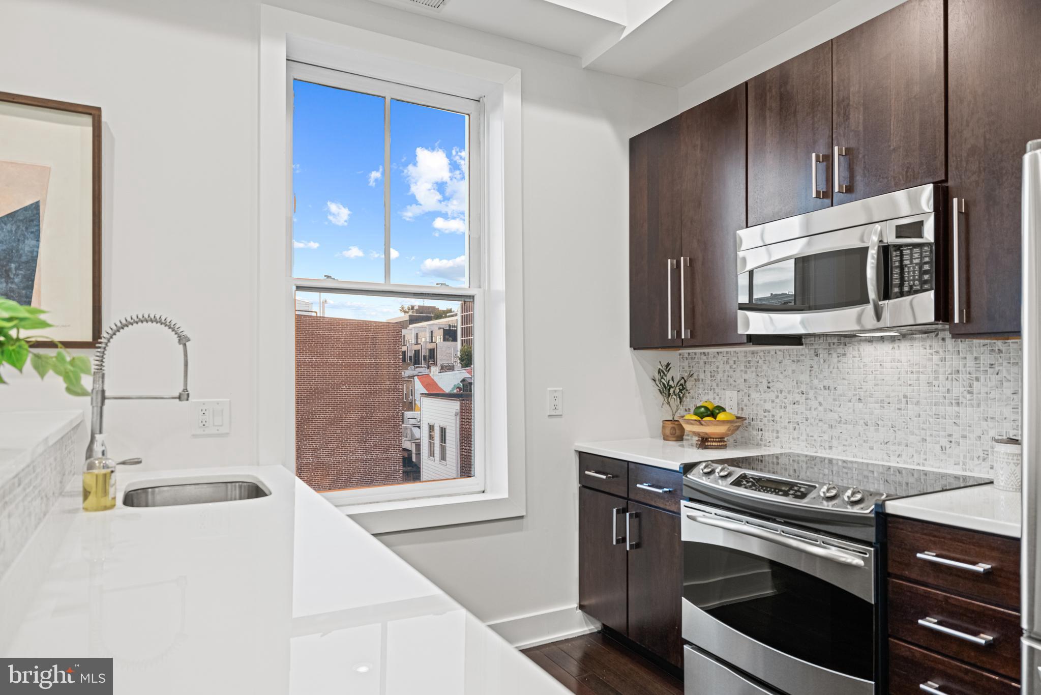 907 N Street Northwest, Unit B2 Washington, DC 20001 - Photo 12 of 27