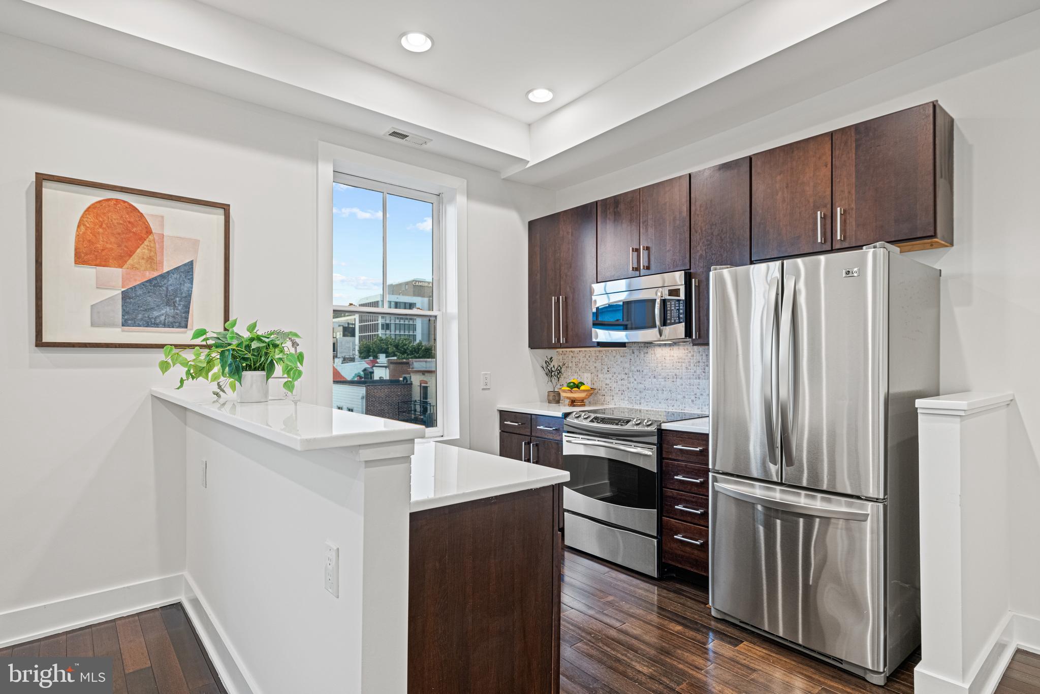 907 N Street Northwest, Unit B2 Washington, DC 20001 - Photo 9 of 27