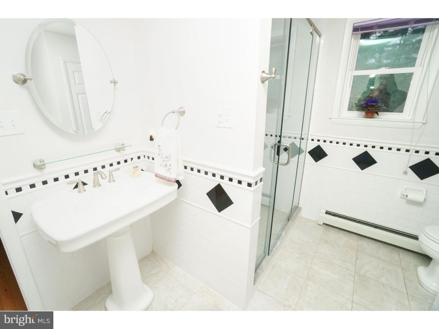 65 Starling Road Southampton, PA 18966 - Photo 14 of 25 Bathroom