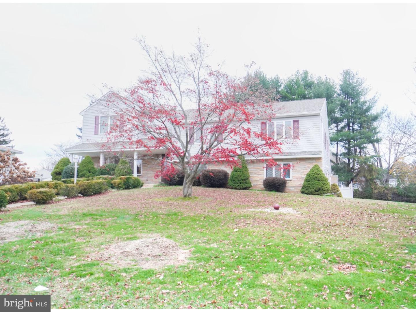 65 Starling Road Southampton, PA 18966 - Photo 3 of 25 Exterior Front
