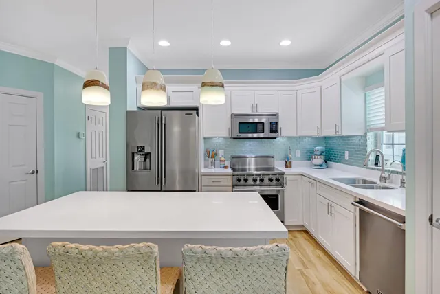 $1,999,000 | 1313 Atlantic Drive, Key West, FL 33040