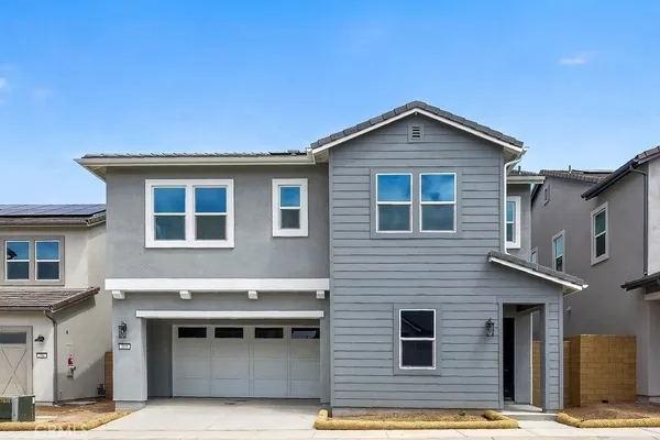 $2,464,990 | 205 Briar Moon, Irvine, CA 92618