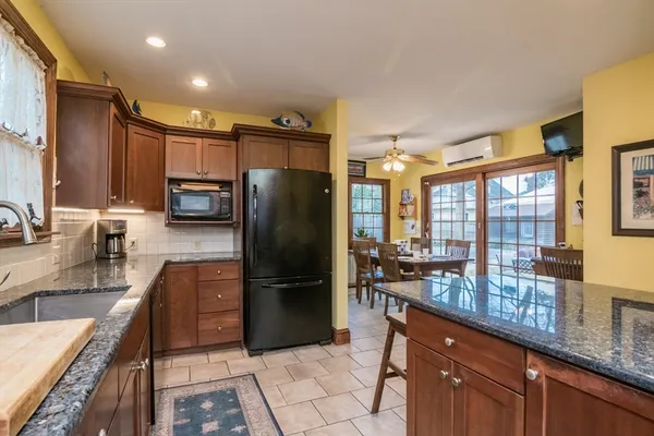 $509,000 | 43 Oxford Street, Springfield, MA 01108