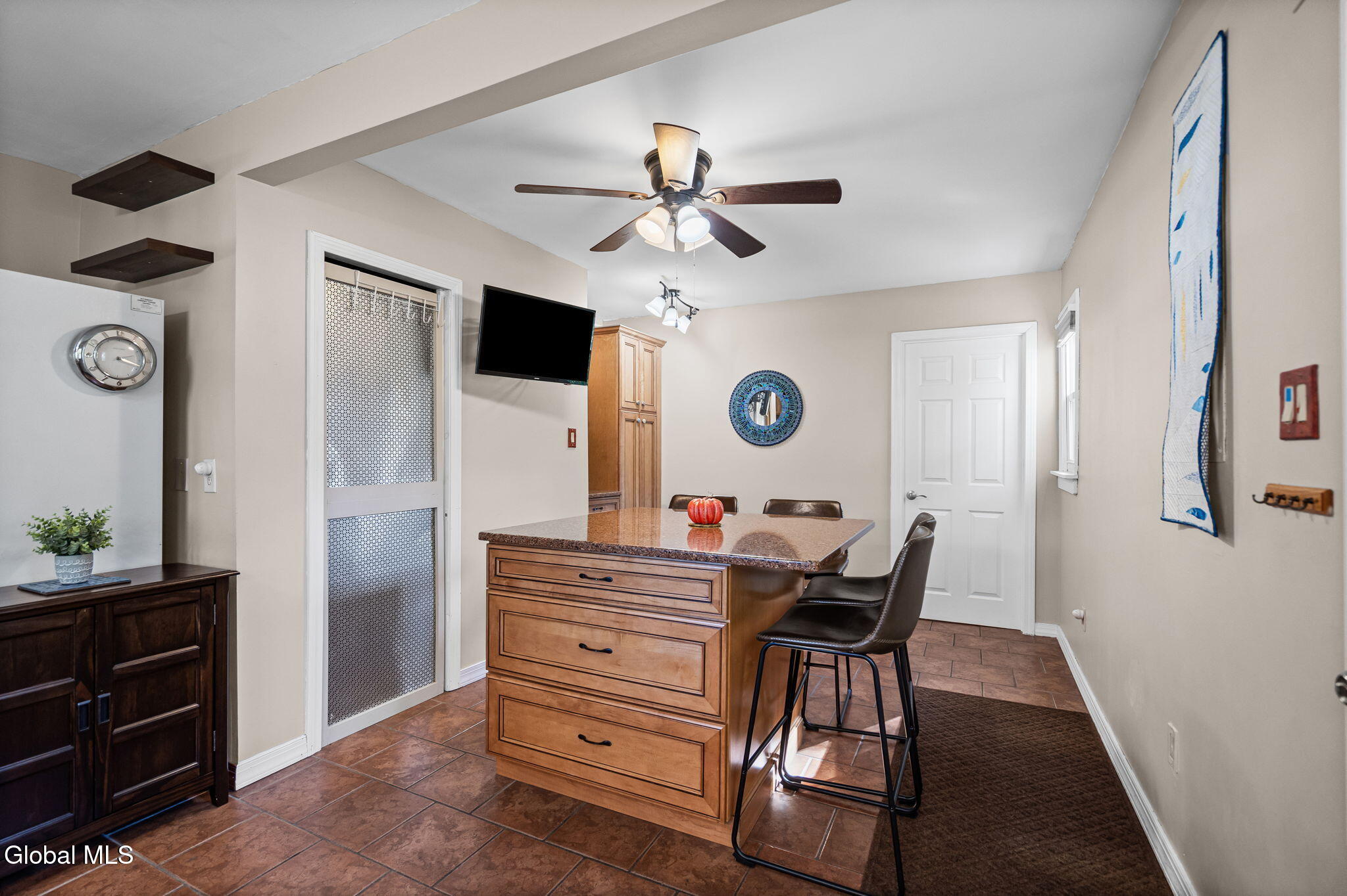 27 Southgate Road Albany, NY 12211 - Photo 21 of 38 38-web-or-mls-27-southgate-rd