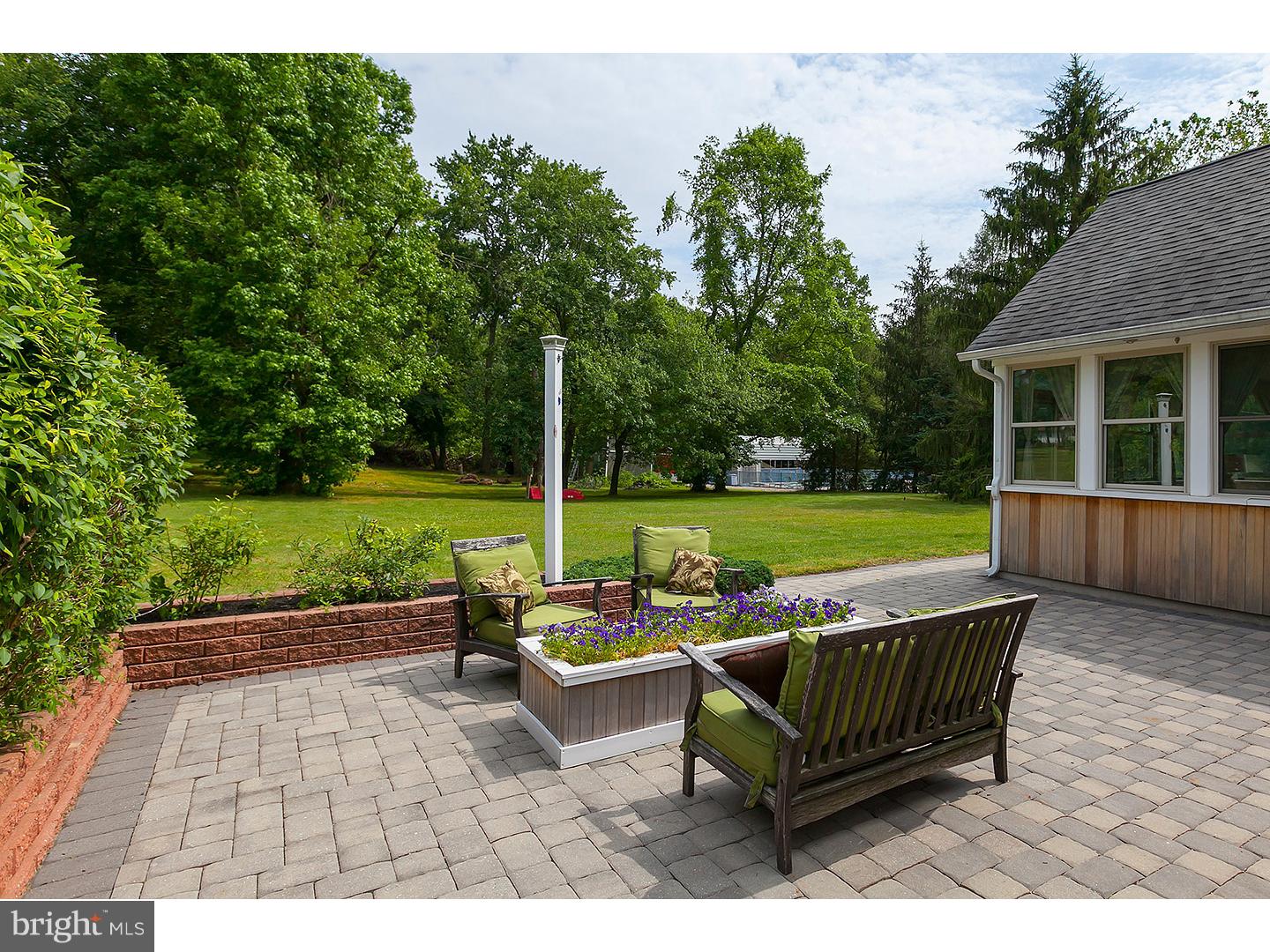 115 Lambs Road Sewell, NJ 08080 - Photo 3 of 18 Gallery Image 3