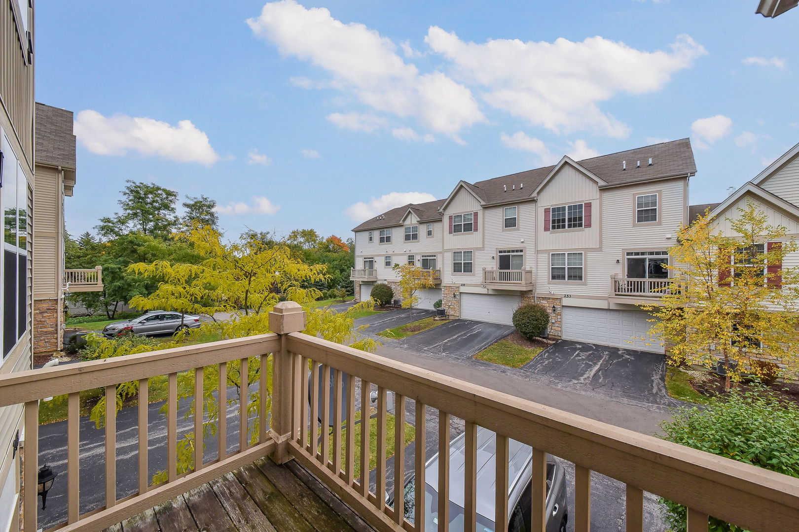 243 Bennett Drive Carol Stream, IL 60188 - Photo 10 of 23 a view of a building from a balcony