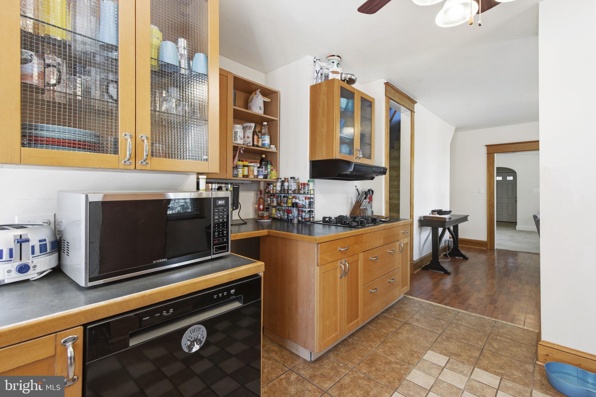 4413 Maple Avenue Baltimore, MD 21227 - Photo 5 of 30