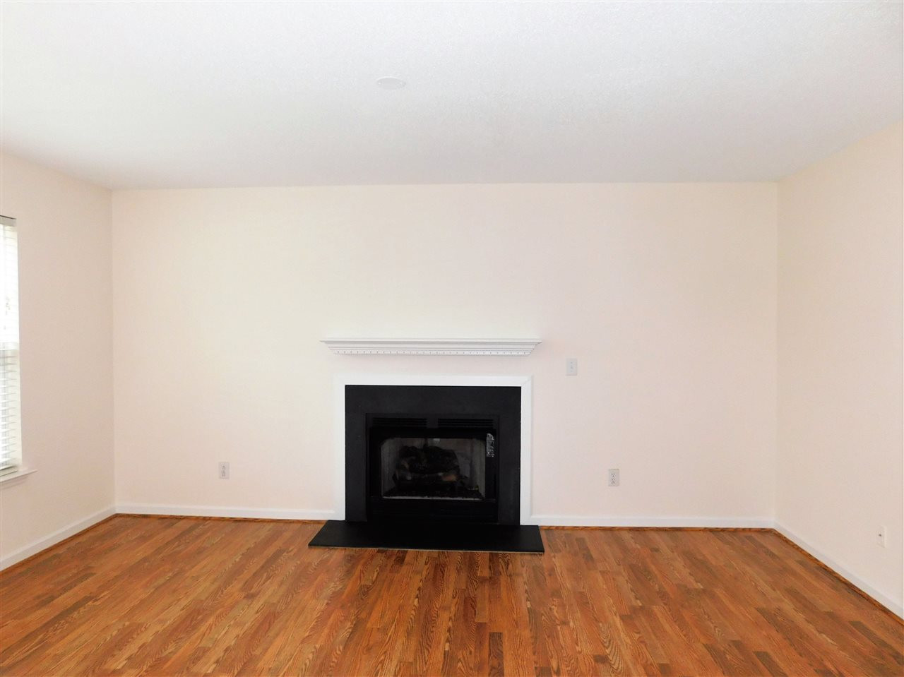 5812 Weddington Road Raleigh, NC 27610 - Photo 10 of 25 Living Room