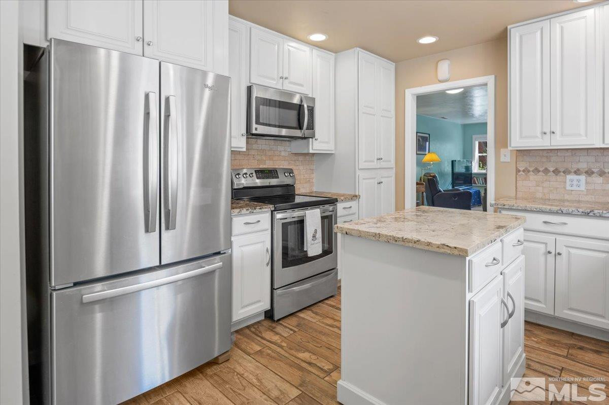 864 Daniel Drive Reno, NV 89509 - Photo 2 of 40 Photo 2