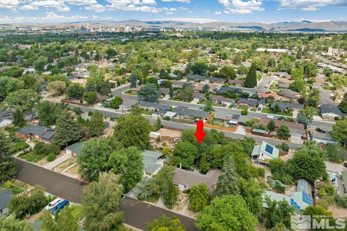 864 Daniel Drive Reno, NV 89509 - Photo 32 of 40 Photo 32