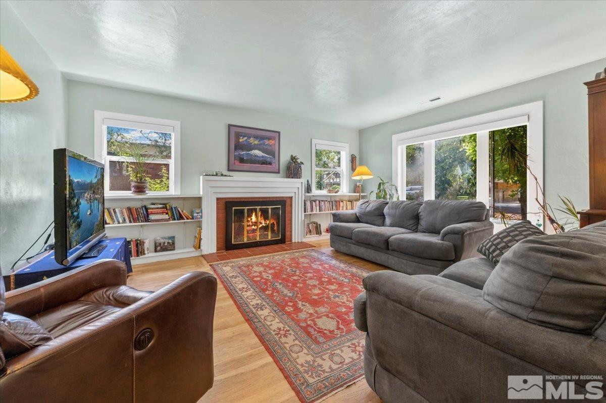 864 Daniel Drive Reno, NV 89509 - Photo 7 of 40 Photo 7