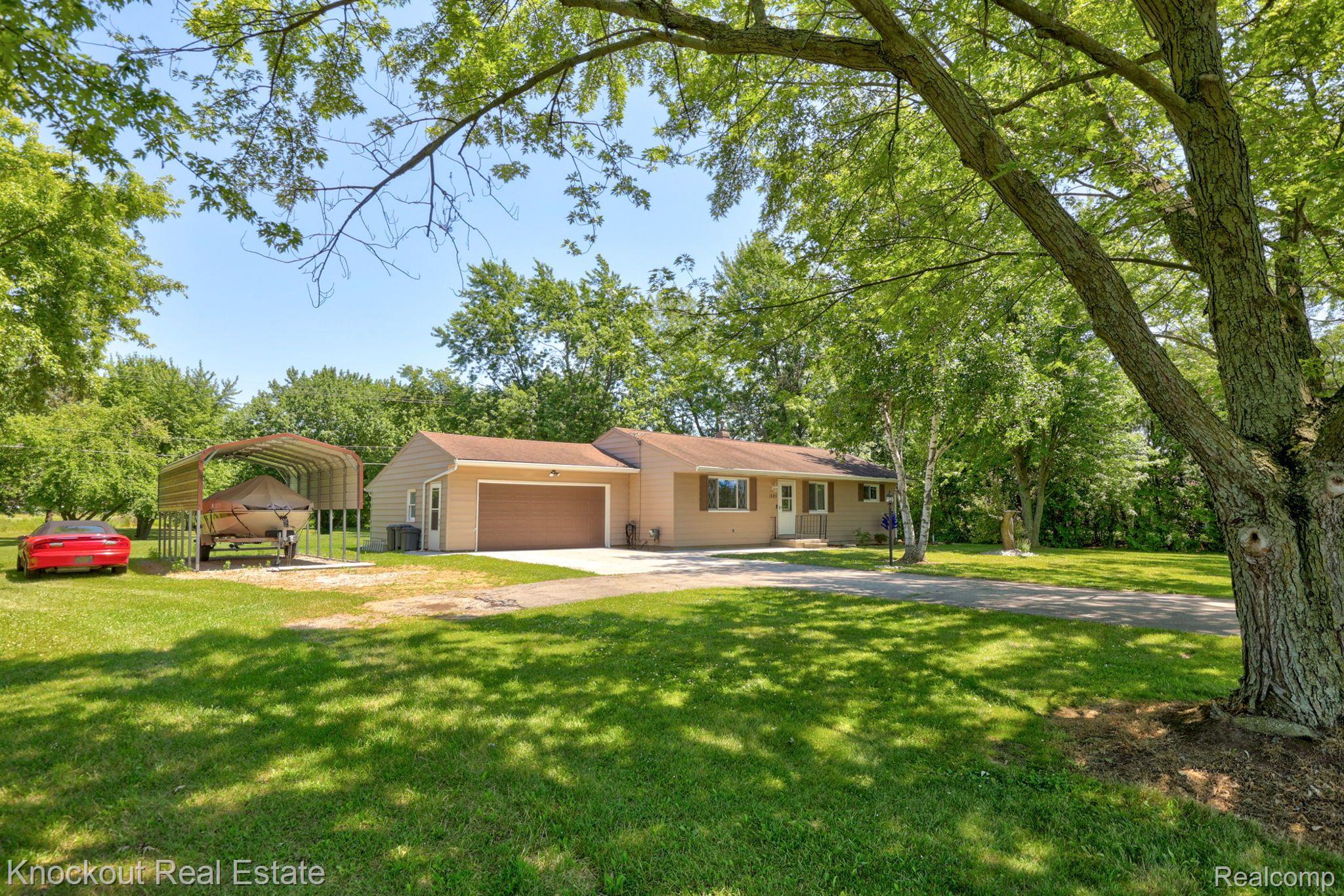 1585 South Reese Road Reese, MI 48757 - Photo 3 of 66 Gallery Image 3