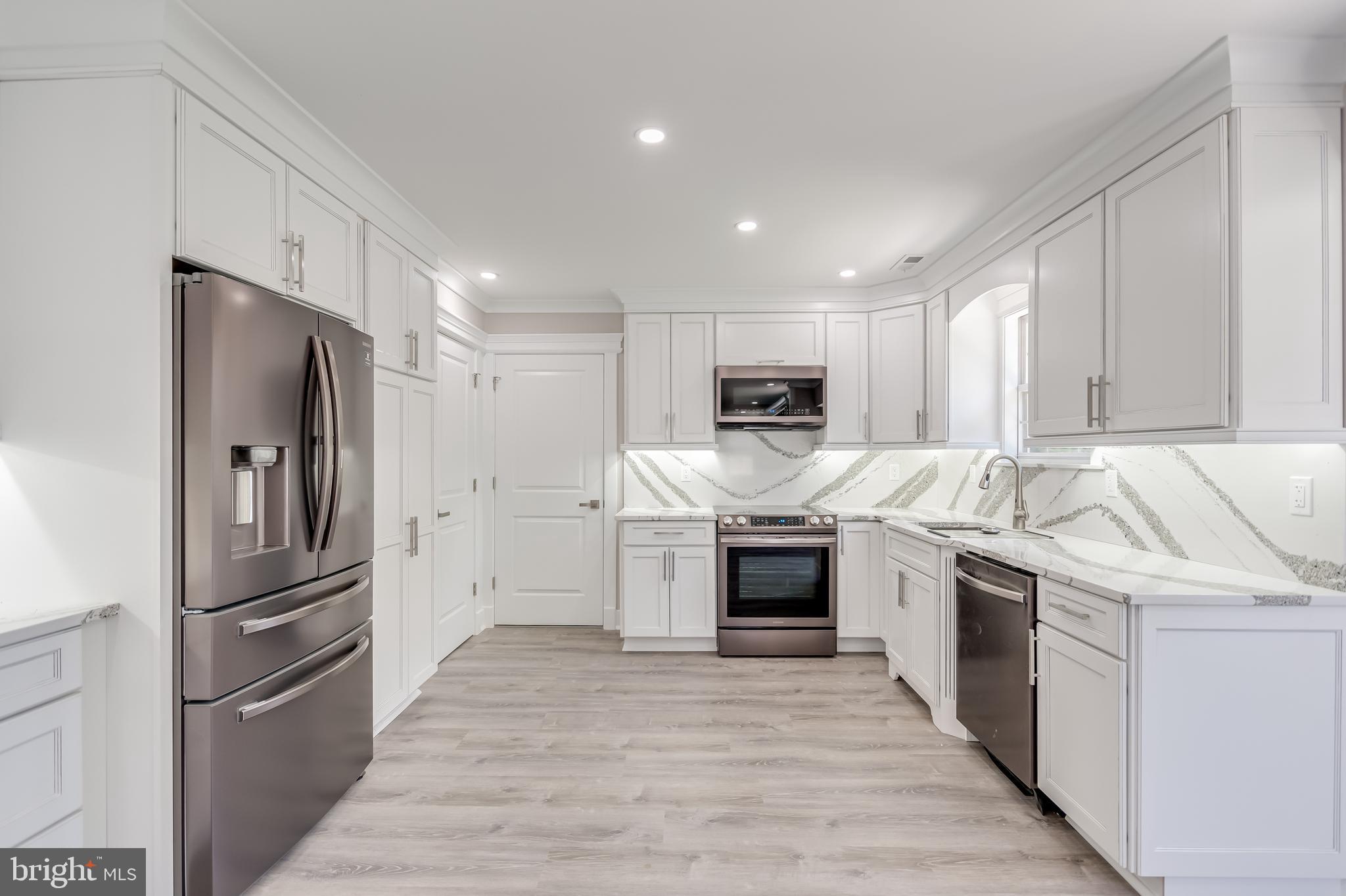 40 Springcress Drive Delran, NJ 08075 - Photo 5 of 31 Gallery Image 5
