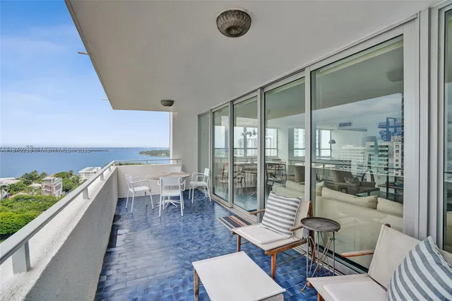 $1,350,000 | 11 Island Avenue, Unit 1611, Miami Beach, FL 33139